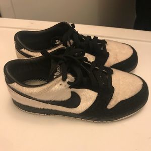 NIKE Cow Fur Sneakers